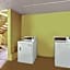 La Quinta Inn & Suites by Wyndham And Conference Center San Angelo