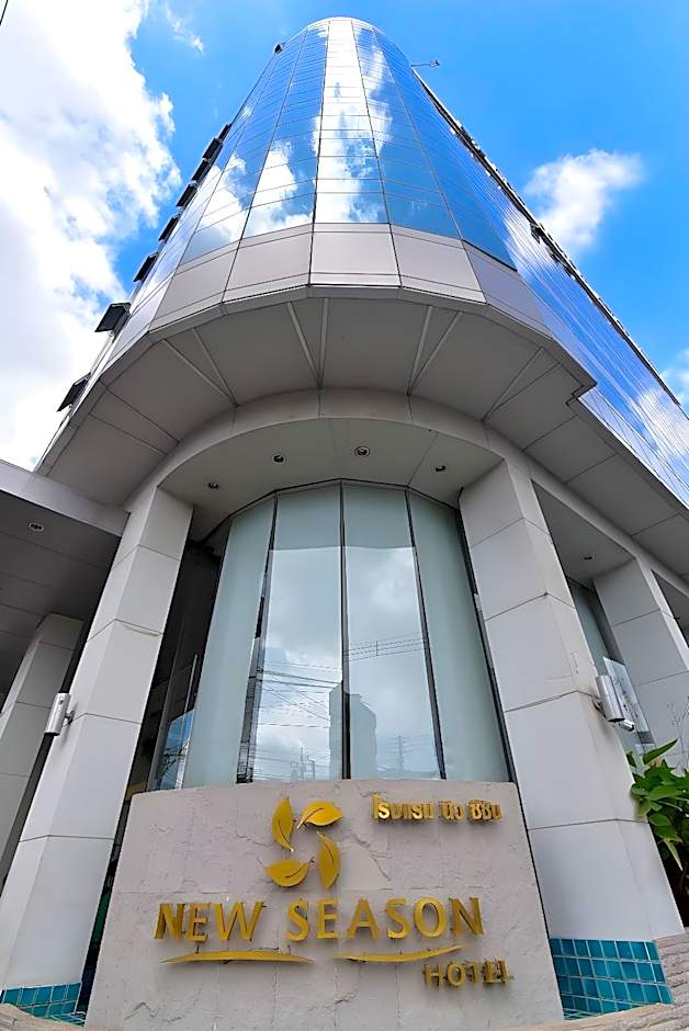 New Season Hotel