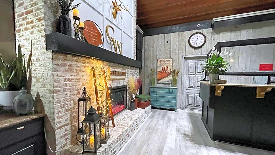 Charles Wesley Motor Lodge Broken Bow