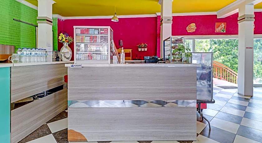 Collection O 90617 Rumah Oma Opa Syariah