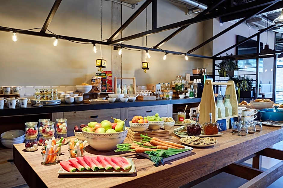 me and all hotel Kiel, by Hyatt