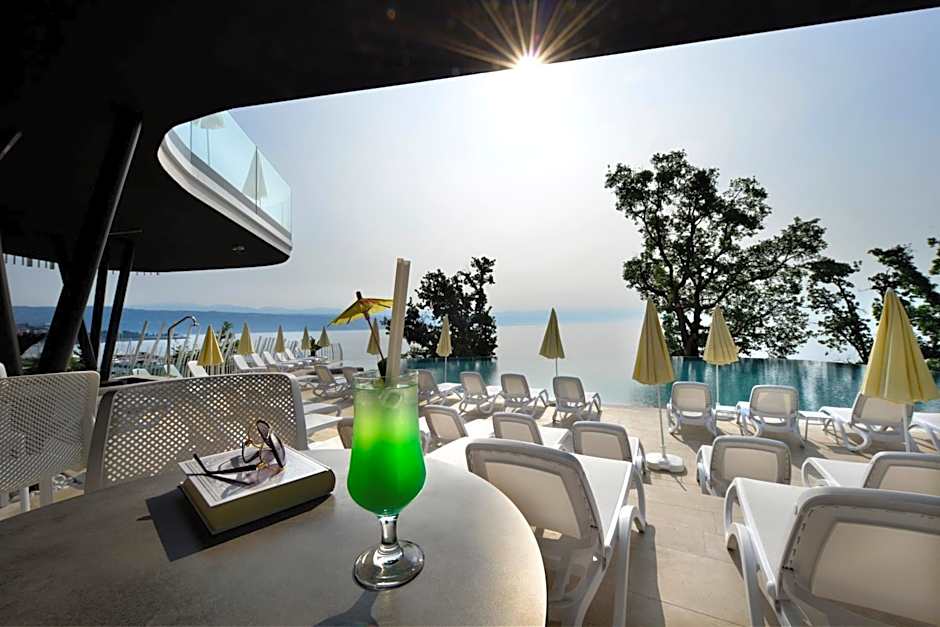 Grand Hotel Adriatic II