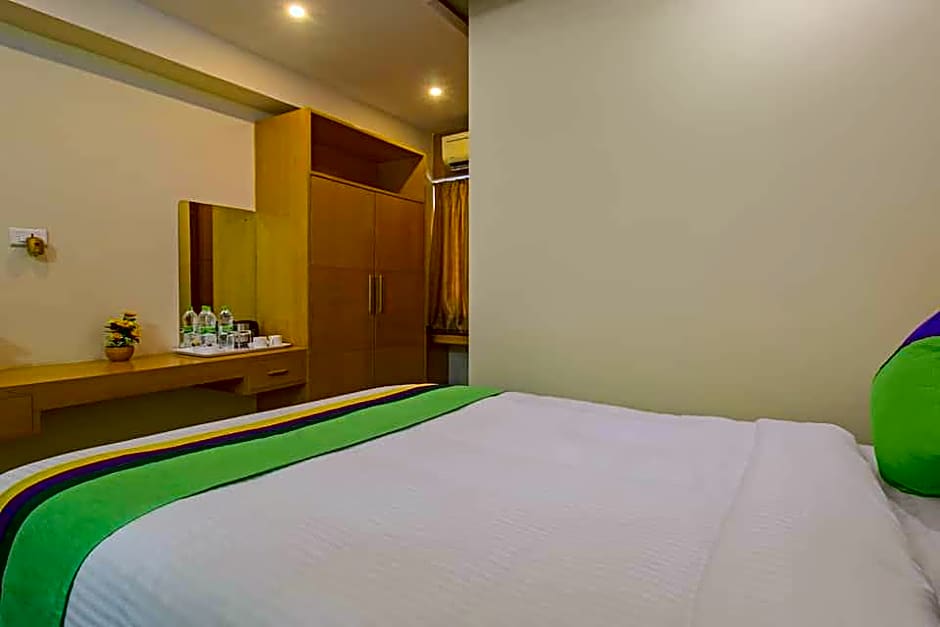 Itsy Hotels Kruthika Inn