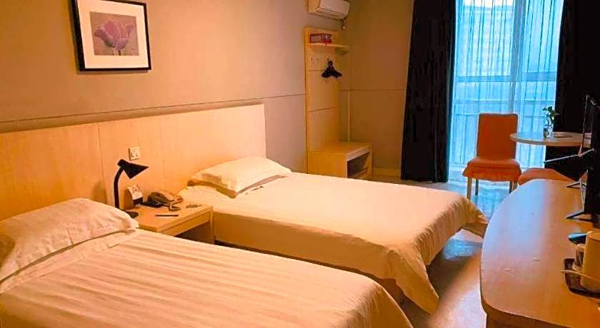 Jinjiang Inn Jiaxing South Lake