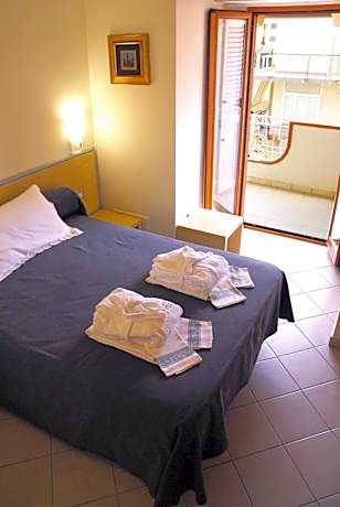 Economy Double or Twin Room