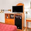 Econo Lodge Inn & Suites