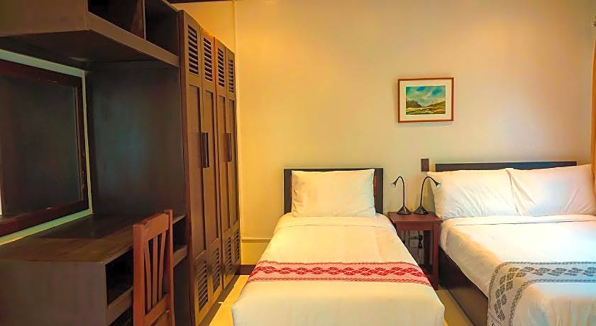 Veranda Suites and Restaurant
