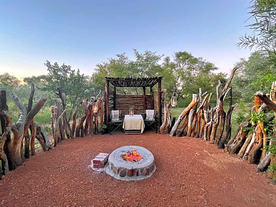 iKhaya LamaDube Game Lodge