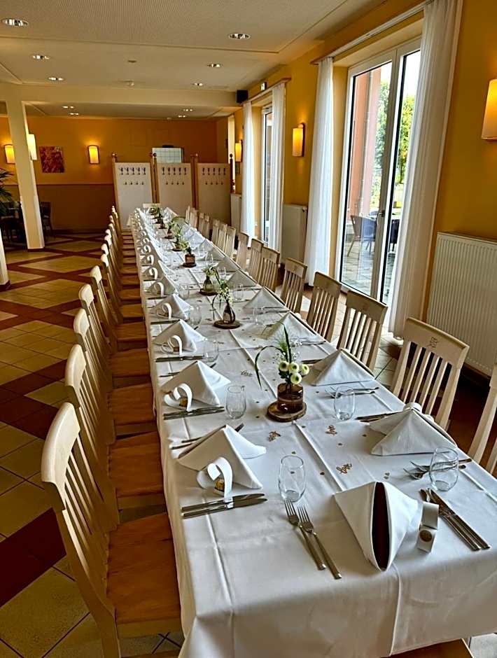JUFA Hotel im Brückenkopfpark - Jülich