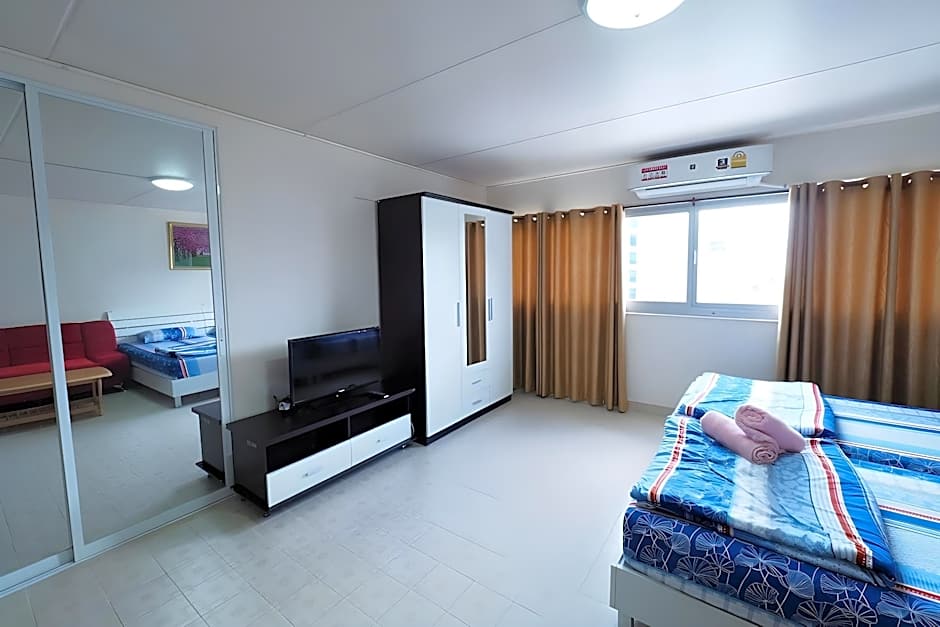 Smart Residence @ Muengthongthani