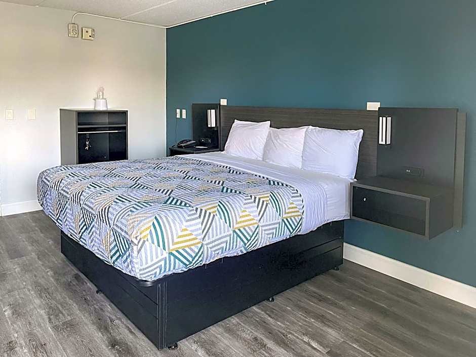 Motel 6-Memphis, TN - Downtown