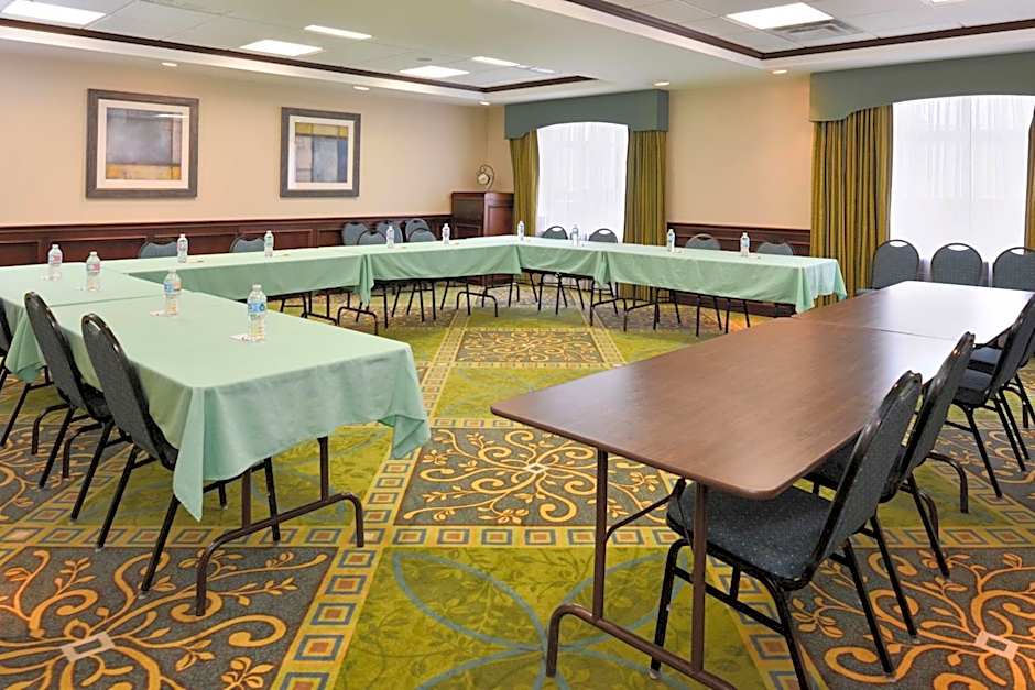 Hampton Inn By Hilton Alpine