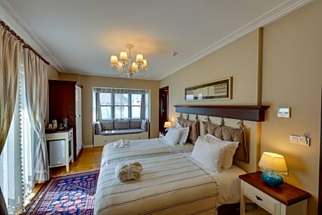 Superior Deluxe Double Room with Balcony
