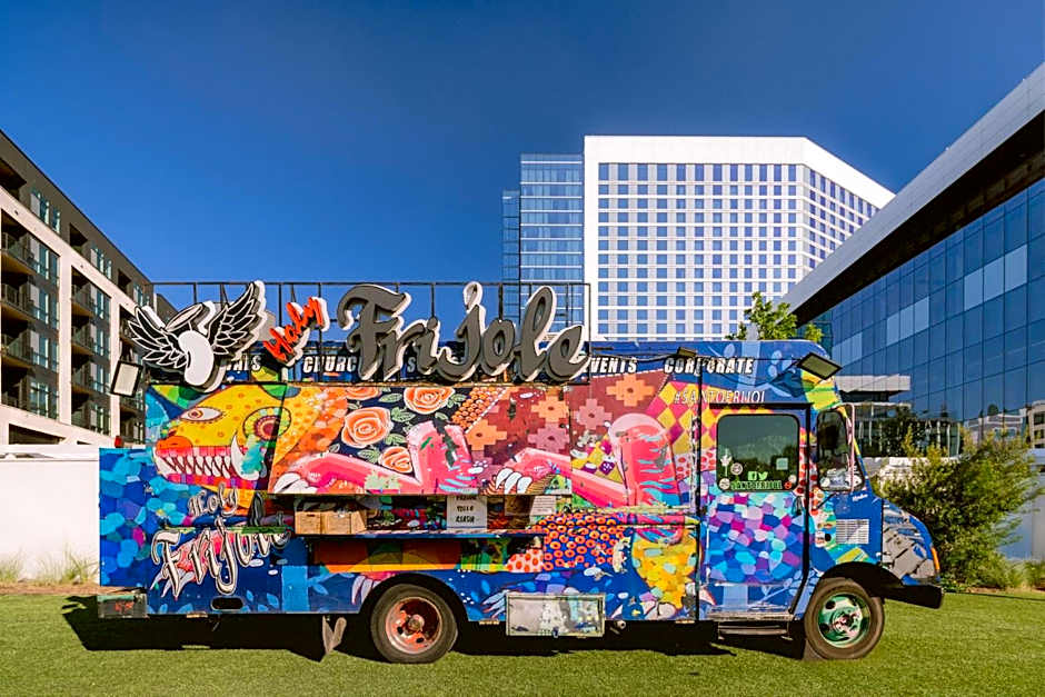 Loews Arlington Hotel