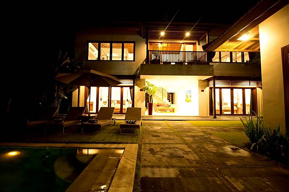 Amore Villas