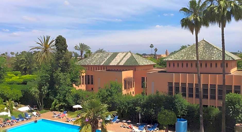 Chems Hotel