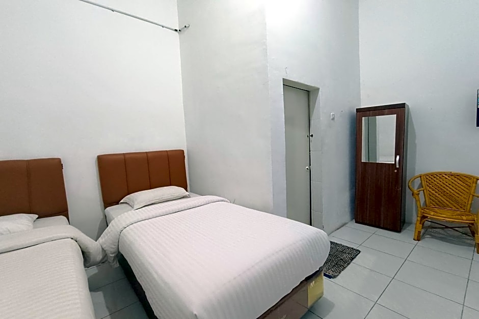 OYO 92207 Hotel Koperasi