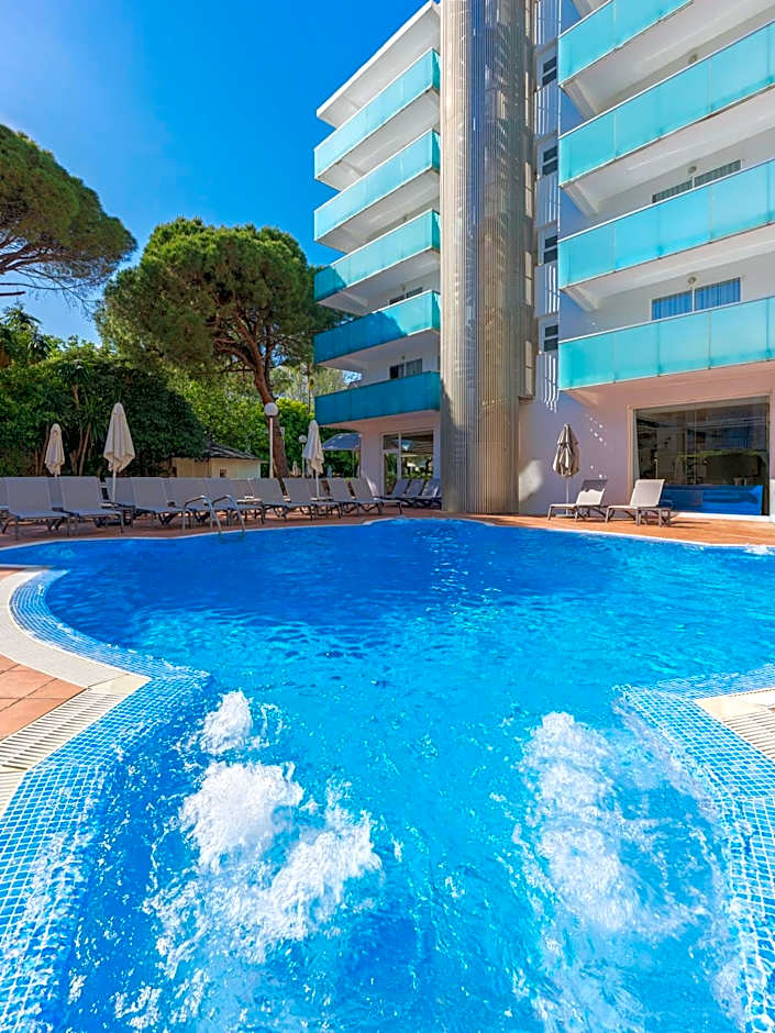 H10 Delfín - Adults Only