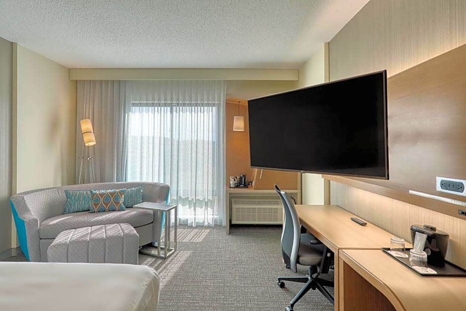 Courtyard by Marriott Southington