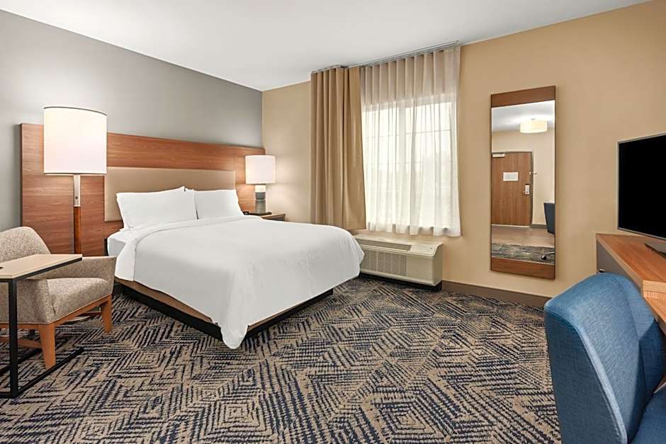 Photo 1 of 2 of Studio 1 Queen Bed Suite, Accessible