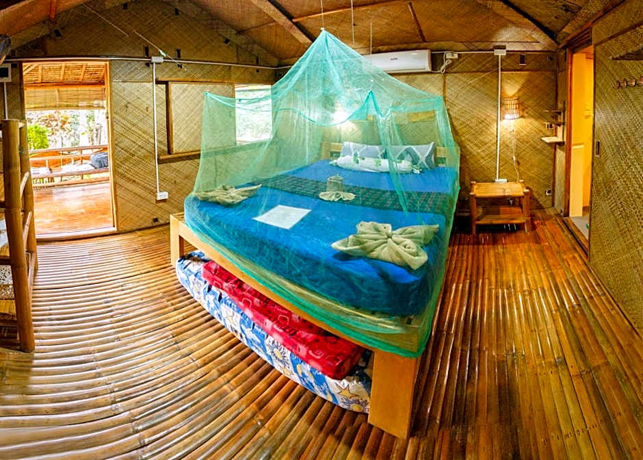 Camotes-Hidden-Huts