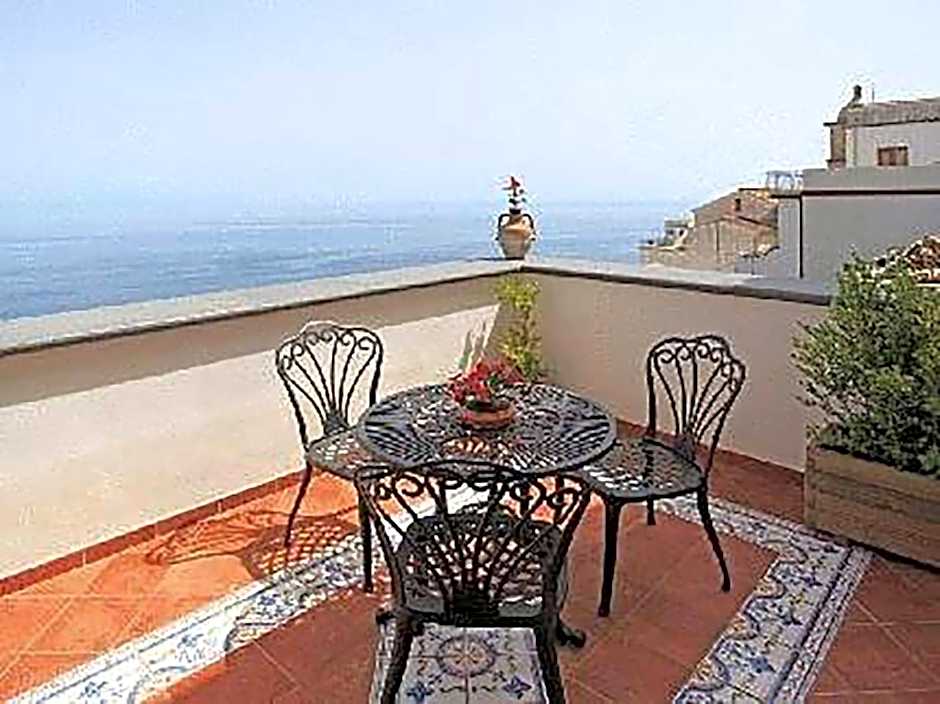 L'Antico Borgo Dei Limoni