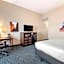 Best Western Plus Longhorn Inn & Suites