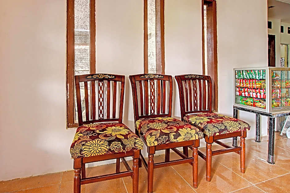 Hotel O Kedai Cinta Guest House
