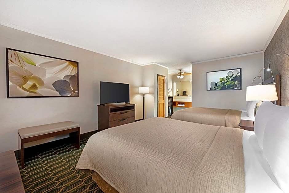 Best Western Plus Black Oak