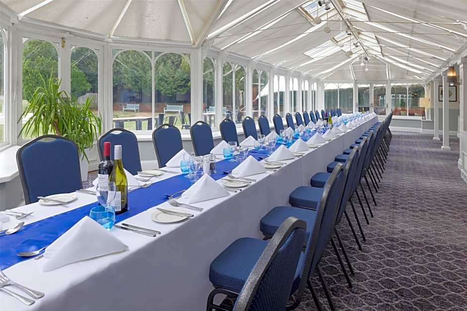 DoubleTree by Hilton St. Anne's Manor