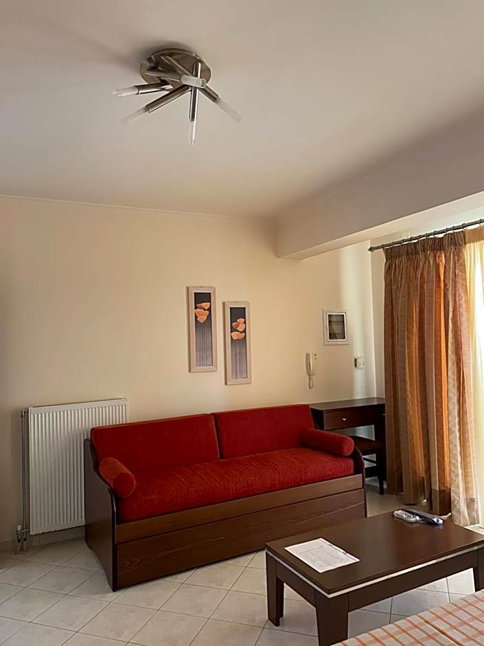 Dais Apartments