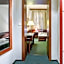 Three Crowns Hotel