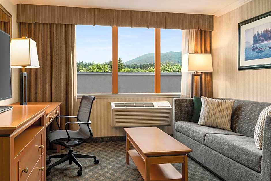 Holiday Inn North Vancouver By IHG