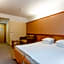 Saaremaa Rannahotell ' Beach Hotel