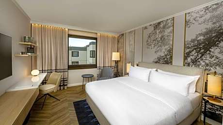 Family Connecting Rooms