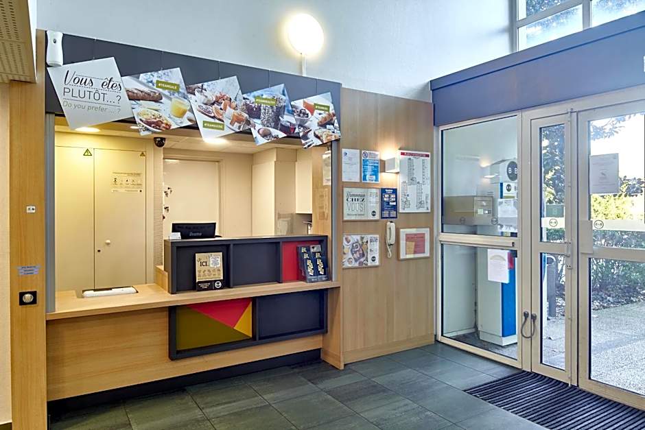 B&B HOTEL Evry Lisses 2