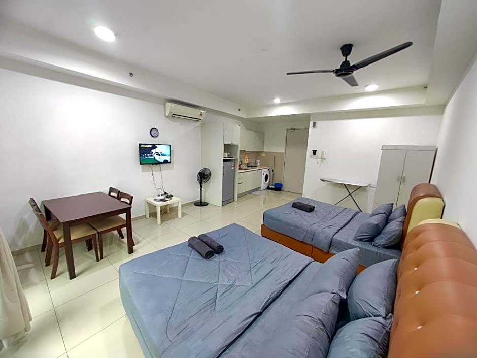 Wan's Homestay i-City