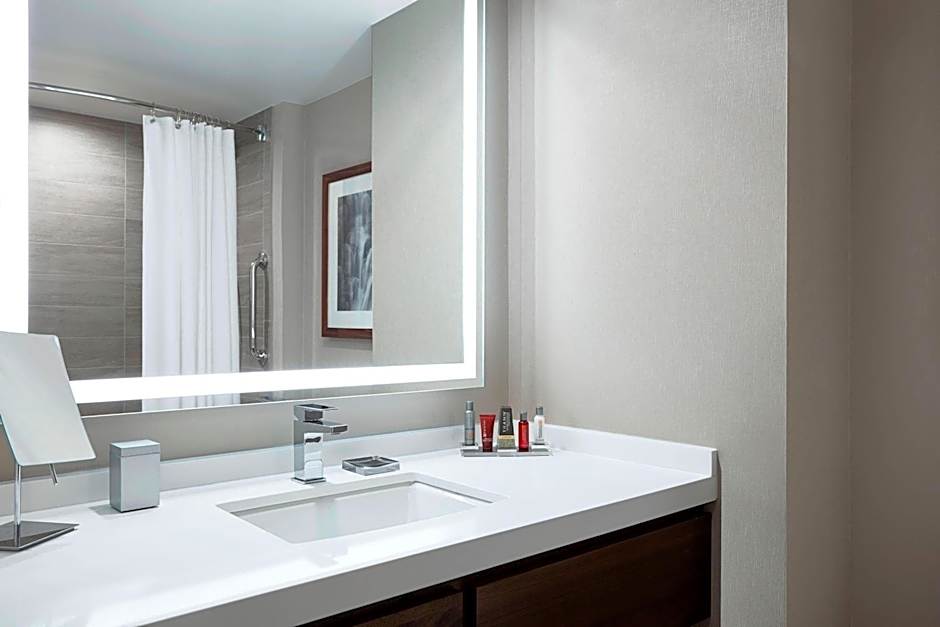 Ithaca Marriott Downtown on the Commons