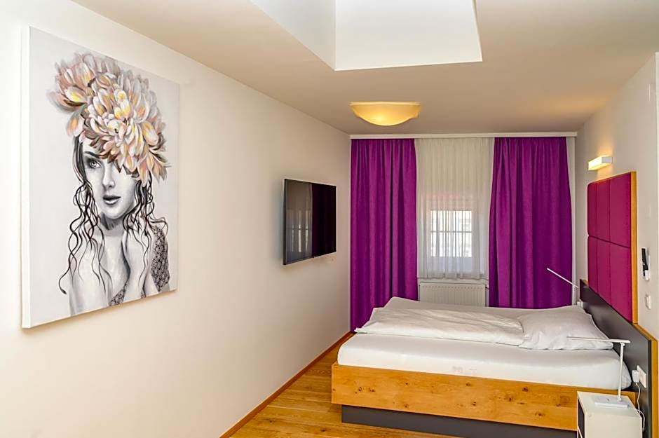 Appartement-Hotel GH Zum Goldenen Schiff