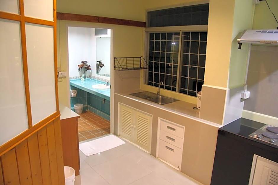 OYO 75486 Anna Residence Jomtien