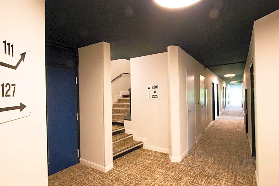 greet Hotel Castres Saix