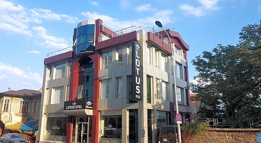 LOTUS OTEL