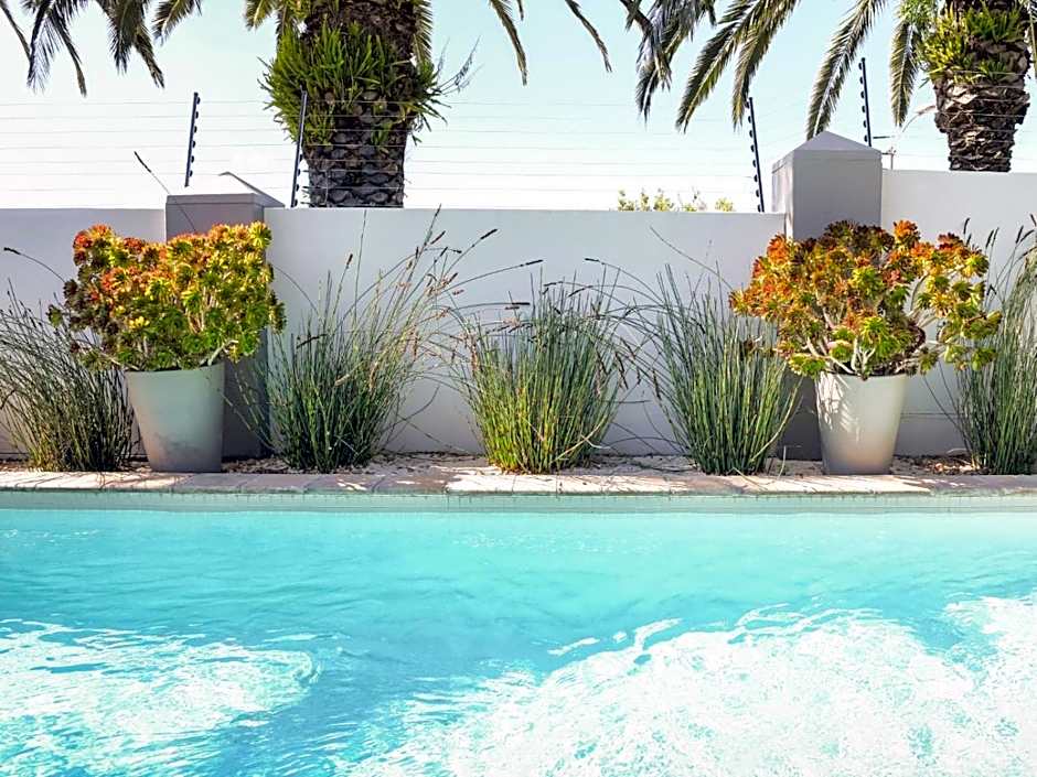 Four Palms Accommodation
