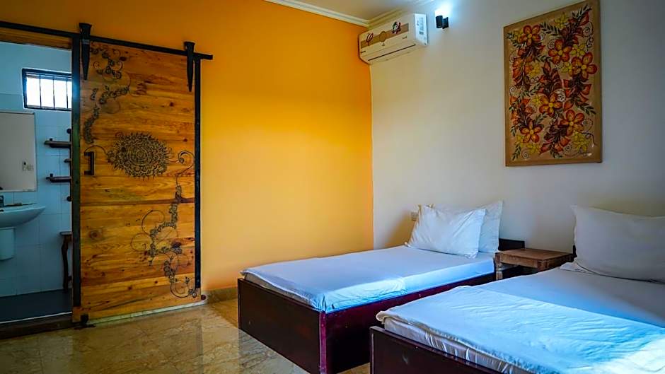 Nungwi House