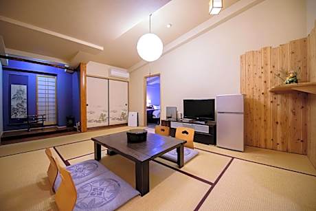 Deluxe Suite with Spa Bath