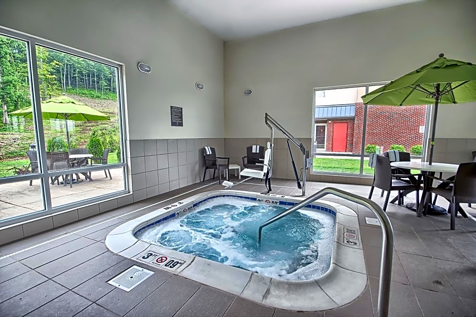 Comfort Suites Marietta
