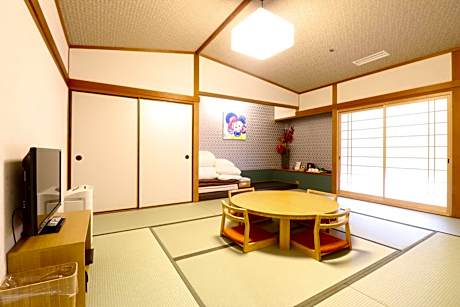 Standard Japanese-Style Room