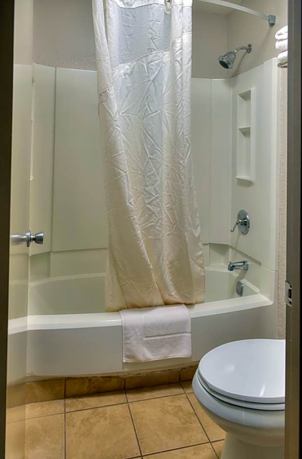 Days Inn by Wyndham Harriman