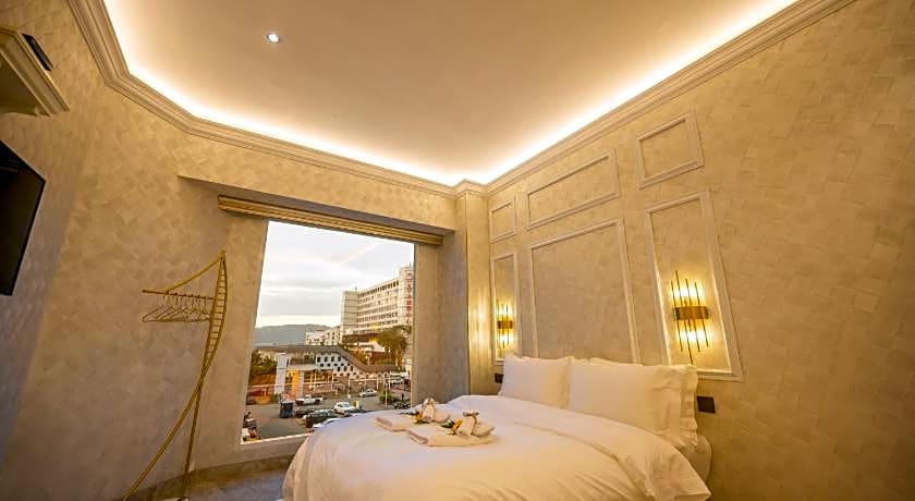 ACJ Residence @ Beside Cititel Hotel