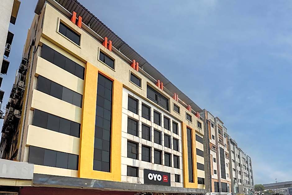 OYO Flagship 76687 Ramoji Kothapet – Hyderabad, 